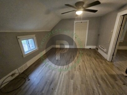 Building Photo - 4067 E 57th St