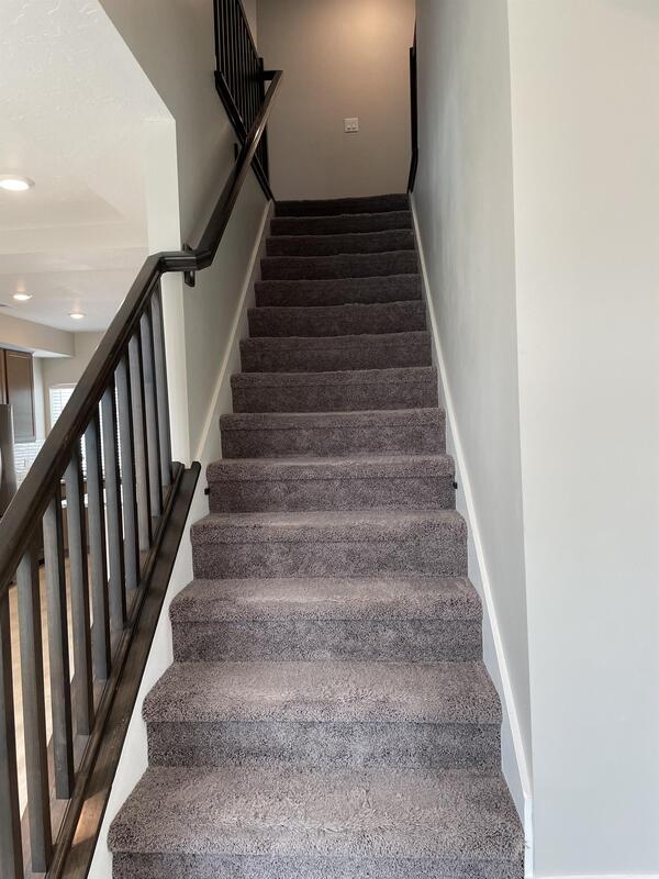 Foto del edificio - 153 E Brushy Canyon St