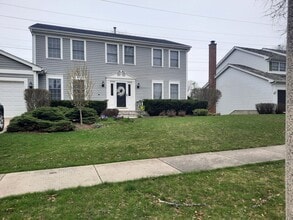 Building Photo - 1565 Old Barn Cir