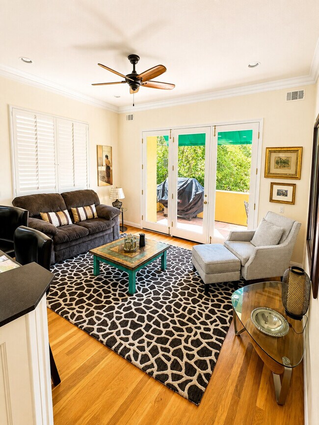 Foto del edificio - 130 Meadows Ln