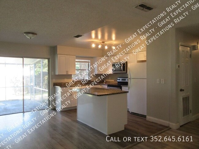 Foto del edificio - 1309 NE 20th St