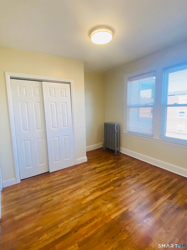 Foto del edificio - 956 Capitol Ave