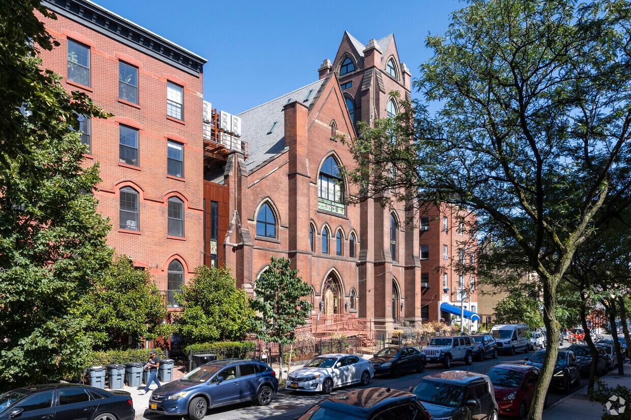 Foto del edificio - Spire Lofts