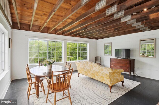 Foto del edificio - 414 Brandywine Dr