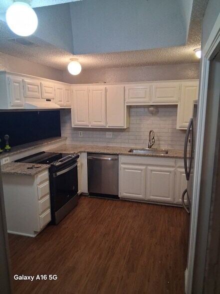 Photo - 11914 Garden Terrace Dr Apartment