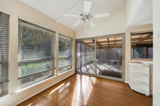 Foto del edificio - 15712 Covewood Cir