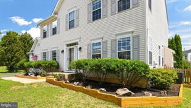 Building Photo - Beautiful, Spacious Home in a Prime Freder...