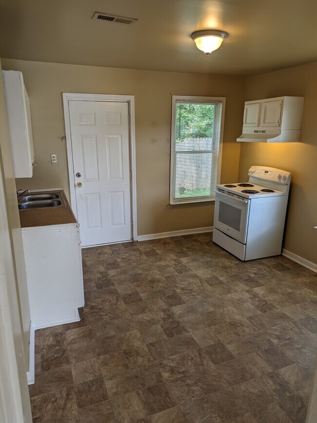 Foto del edificio - 102 Taylor St