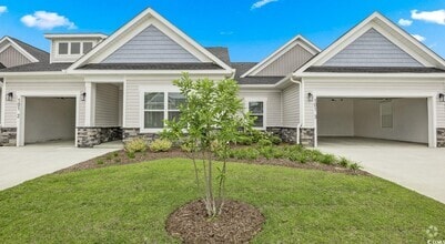 Building Photo - 31 Quaker Rdg Dr