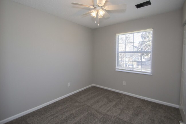 Building Photo - 308 Pebble Creek Ct