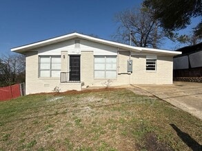 Building Photo - 1401 Coffee Ct