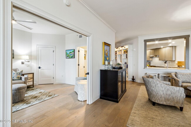 Foto del edificio - 426 Beachside Pl