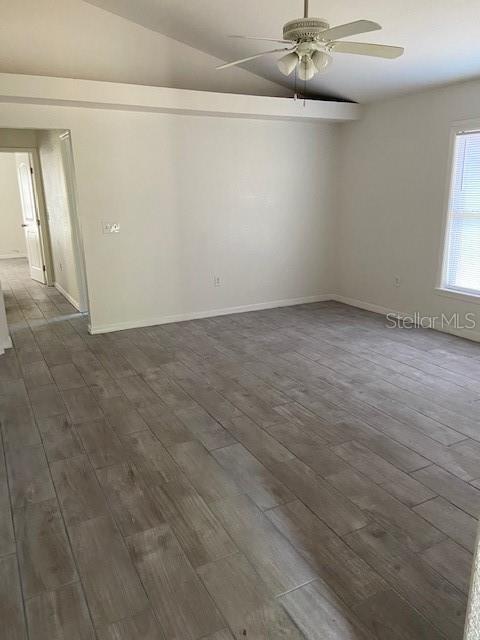 Building Photo - 804 S Bay Ave