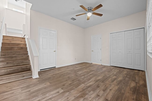 Building Photo - 3008 Bayshore Pointe Dr