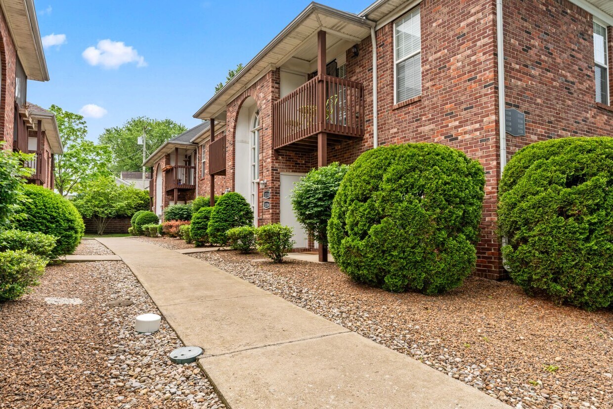 Primary Photo - Beautiful Two Bedroom, Two Bathroom Condo