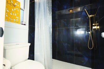 Building Photo - 354 S Amherst Dr