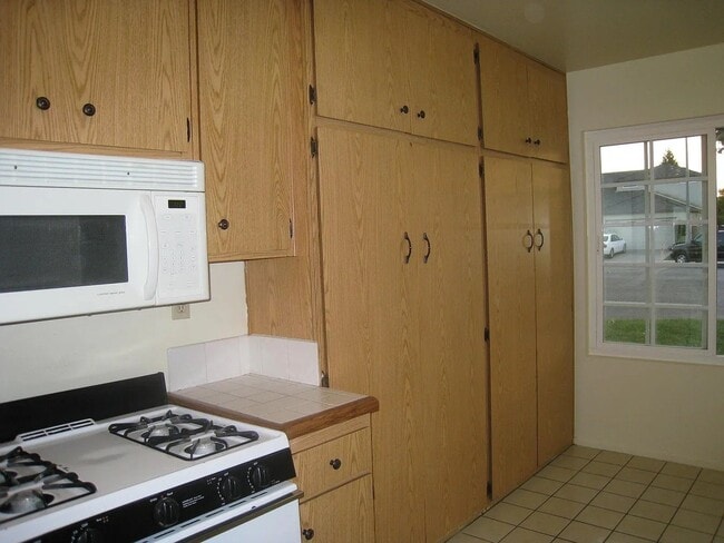 Building Photo - 2647 Liberty Ct