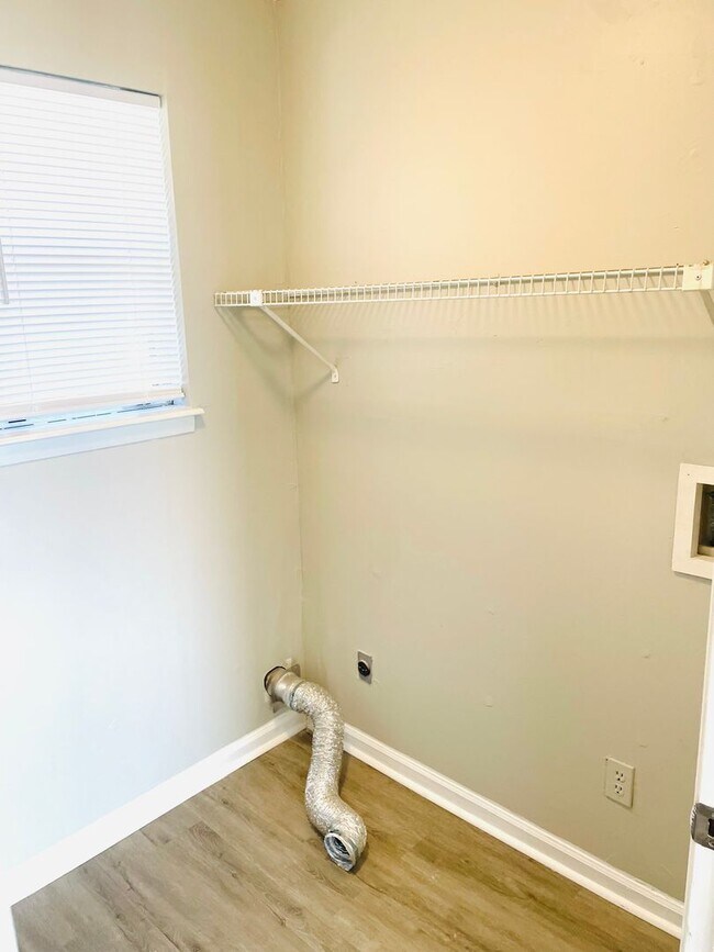 Foto del edificio - ** 2 Bed 1 Bath located in Ramer ** Call 334-366-9198 to schedule a self tour