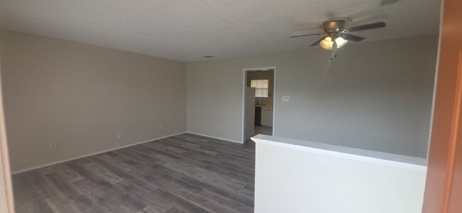 Photo - 237 Vista Way Townhome