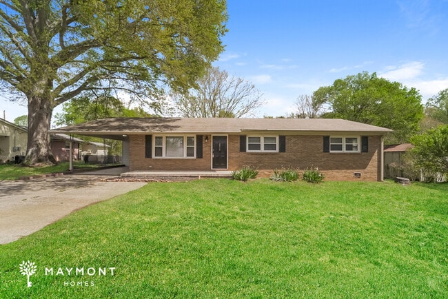 Building Photo - 2518 Fairgreen Dr