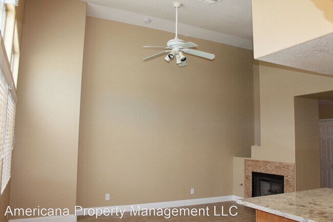 Building Photo - 4 br, 2 bath House - 4906 High Creek Dr