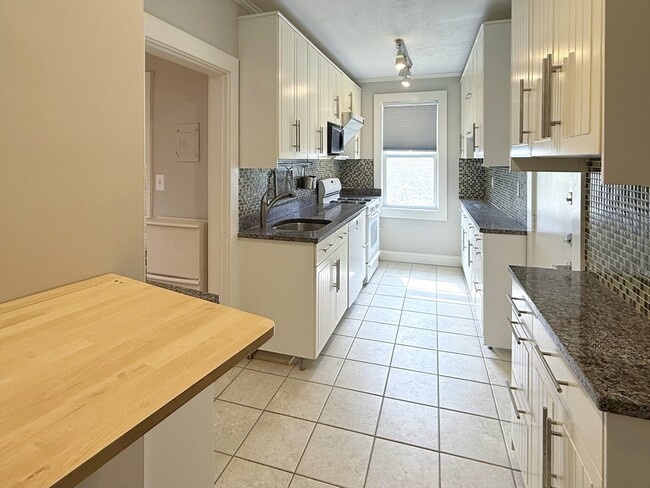 Building Photo - 22 Chiswick Rd