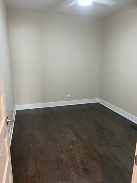 Foto del edificio - 3348 W Warner Ave