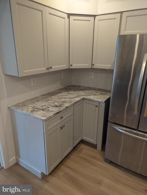 Building Photo - 103 Cross Keys Rd