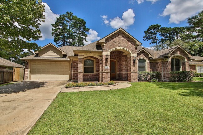 Building Photo - 6534 Woodland Oaks