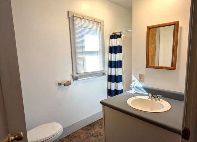 Foto del edificio - 2901 Temple St