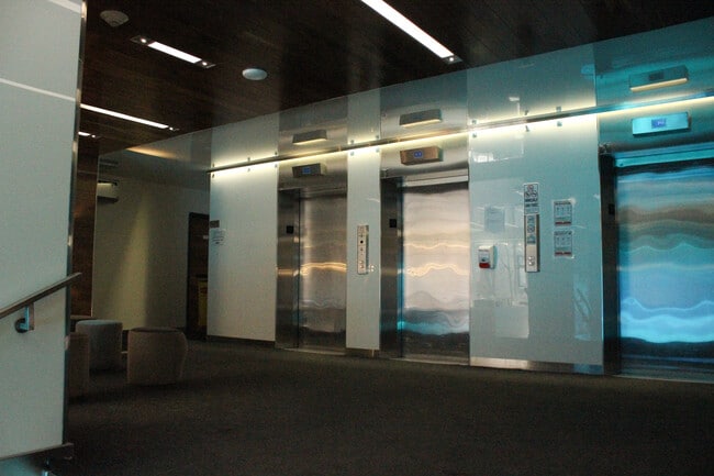 Building Photo - Milton Parc