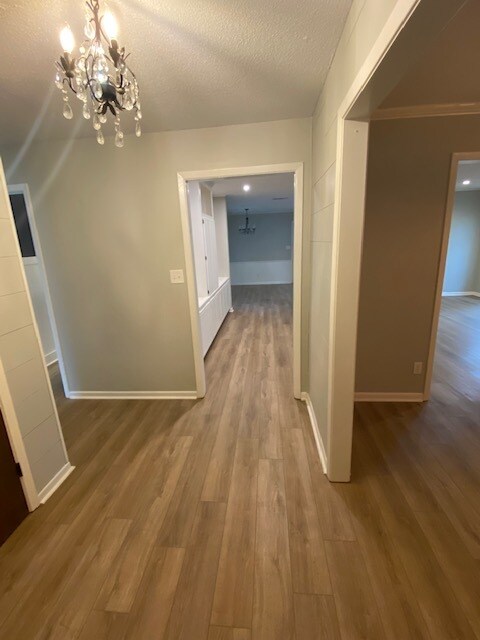 View from entrance toward living area. - 607 King Arthur St