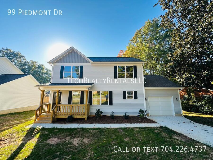 Foto principal - 99 Piedmont Dr