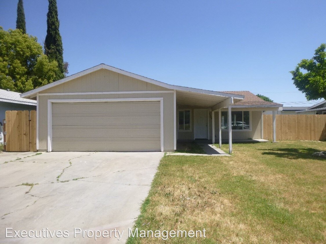 Primary Photo - 3 br, 2 bath House - 3200 Virginia St