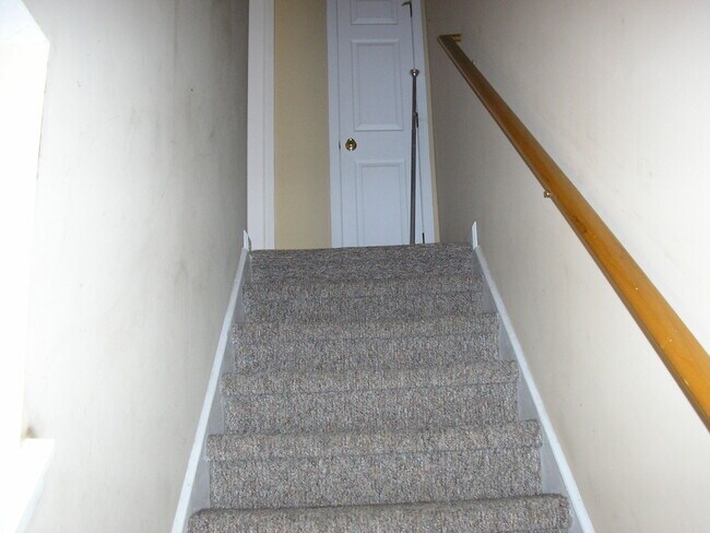 Foto del edificio - 109 Hillridge Ct