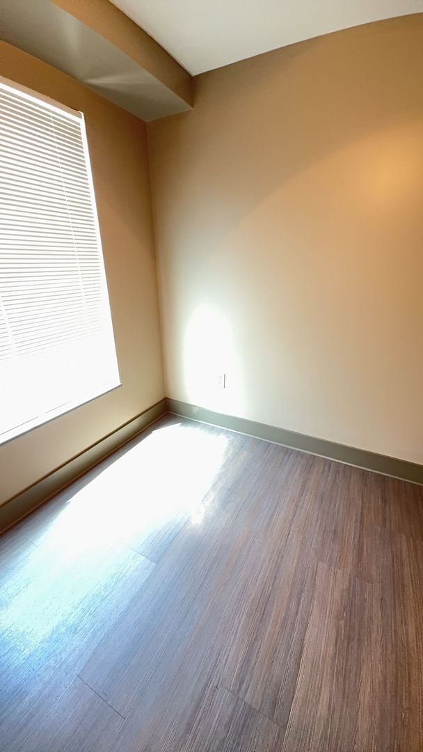 Building Photo - LAKE PLAZA CONDOMINIUMS, UNIT 307