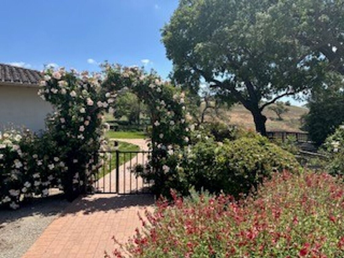 Foto principal - Ranch Home