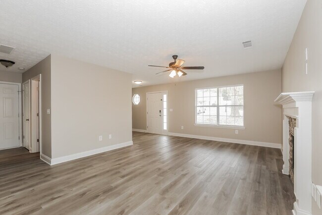 Foto del edificio - 459 Clearwater Way