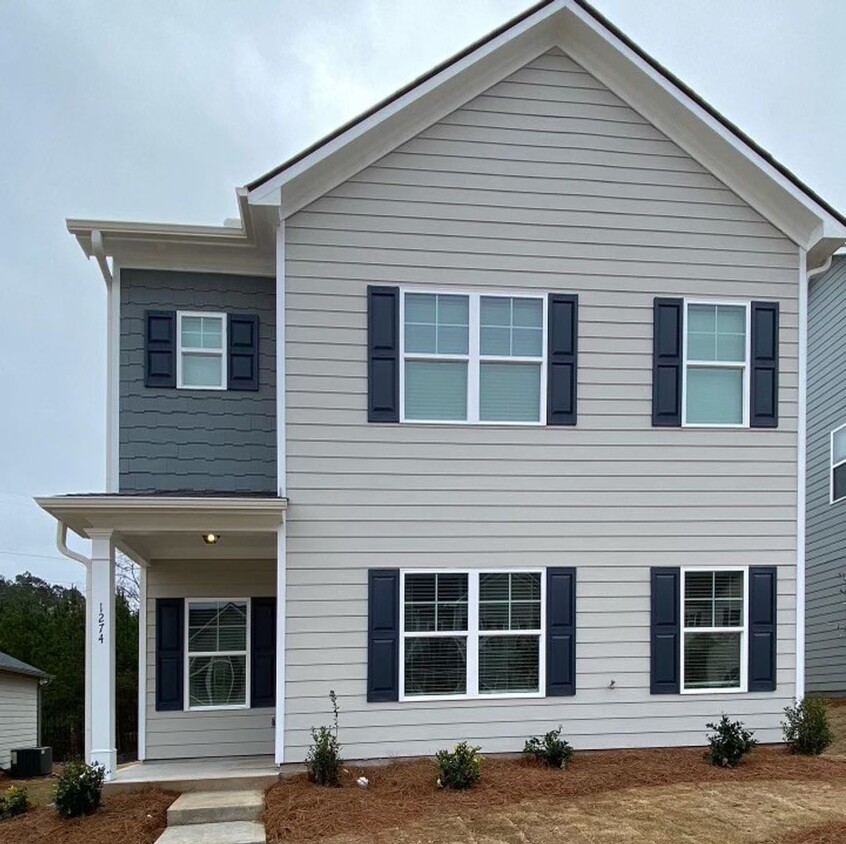 Foto principal - Gorgeous newly built 3 bedroom home!