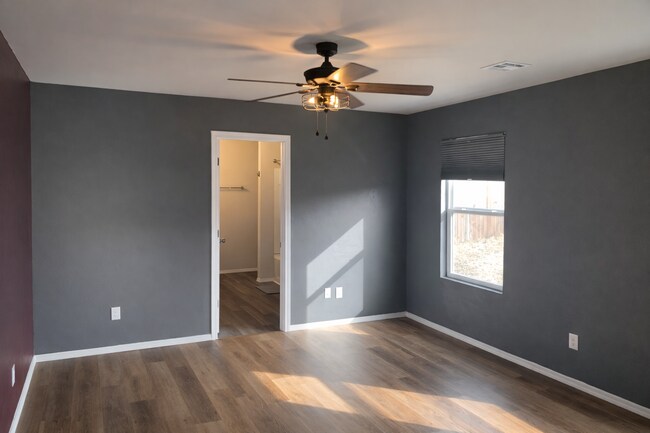 Foto del edificio - 1308 Isabella Dr