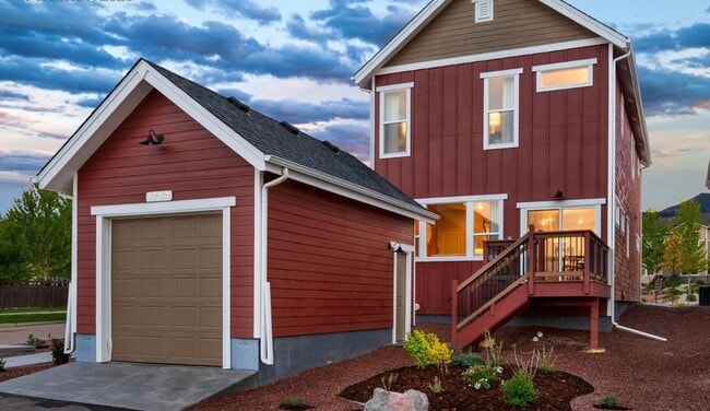 Building Photo - 1714 Gold Hill Mesa Dr