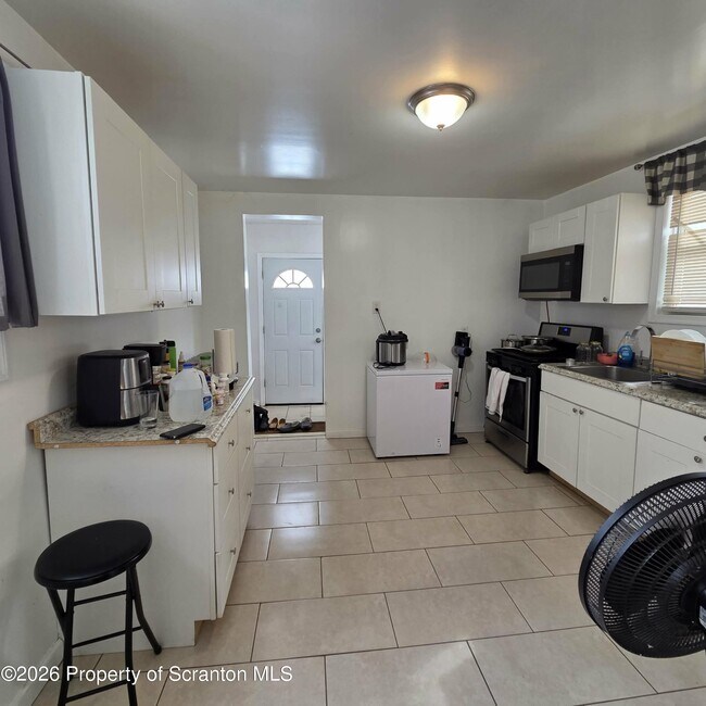 Foto del edificio - 224 Harrison Ave