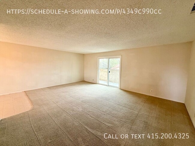 Building Photo - 1250 E Shaw Ave