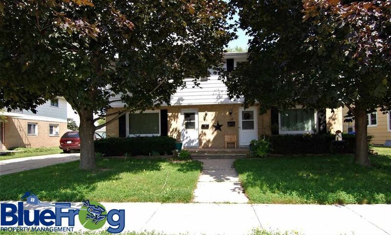 Primary Photo - 118-118 S Buchanan St