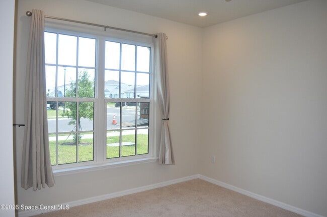 Building Photo - 5039 Sunnytime St