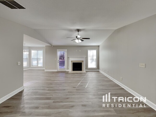 Building Photo - 482 Raider Way Bethlehem GA