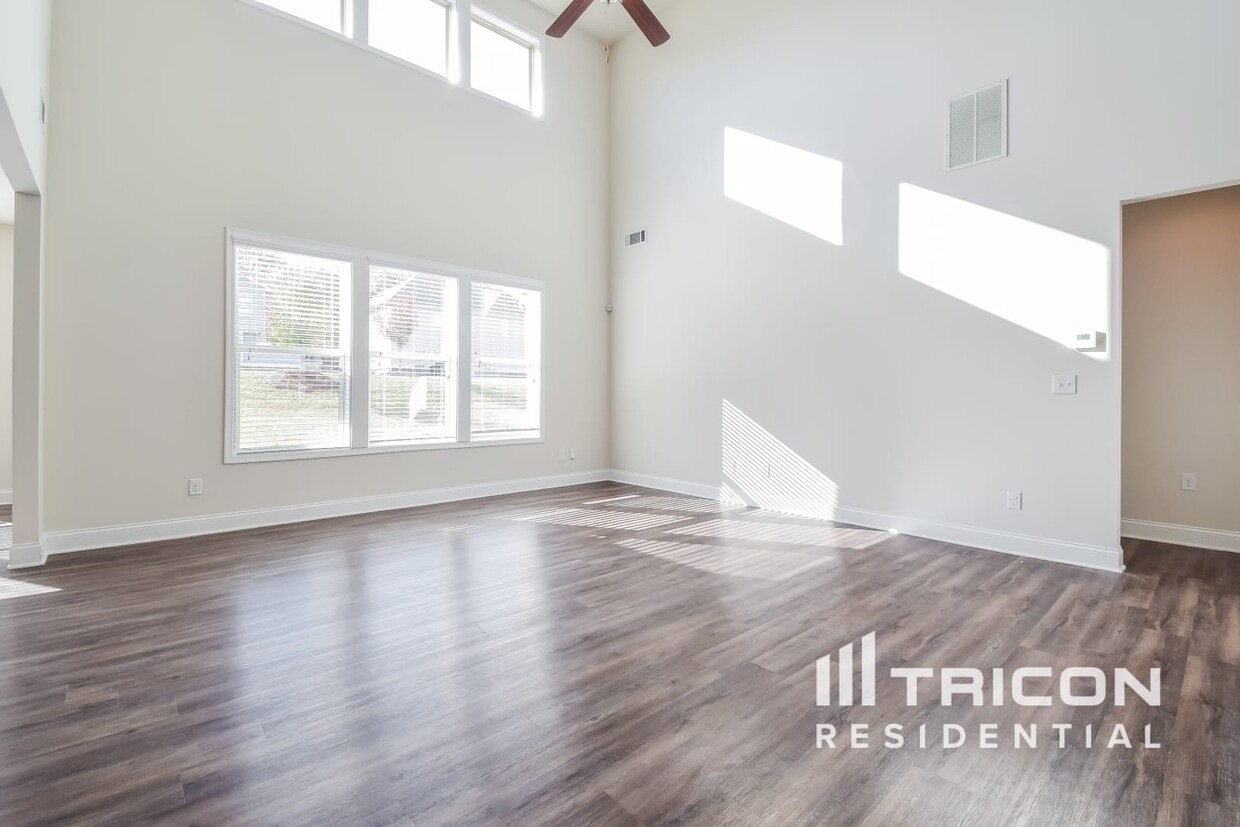 Foto principal - 3930 Bella View Ln