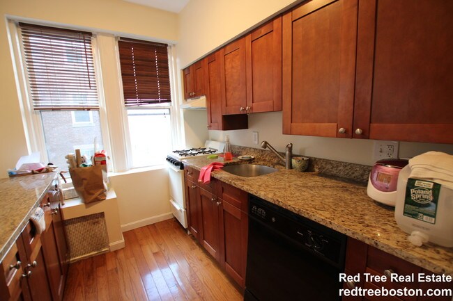 Foto del edificio - 2003 Commonwealth Avenue