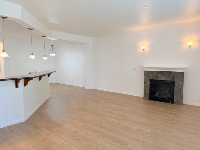 Foto del edificio - 3047 Ridge View Pl