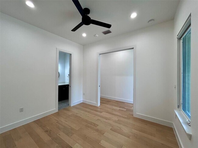 Foto del edificio - 4010 Clawson Rd
